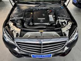MERCEDES-BENZ - C 180 - 2017/2017 - Preta - R$ 129.900,00