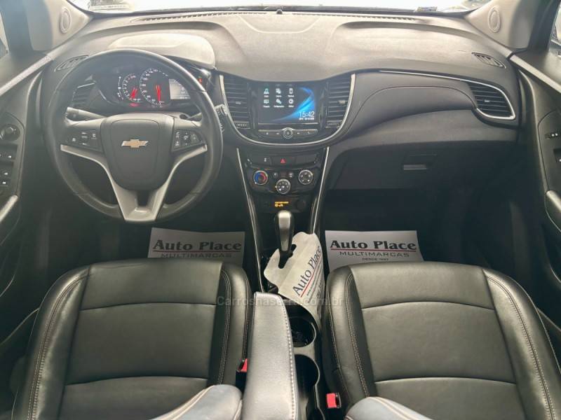 CHEVROLET - TRACKER - 2018/2019 - Cinza - R$ 90.900,00