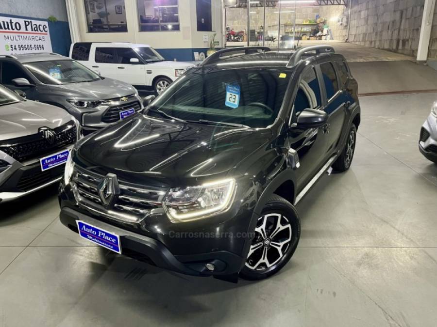 RENAULT - DUSTER - 2022/2023 - Preta - R$ 108.900,00