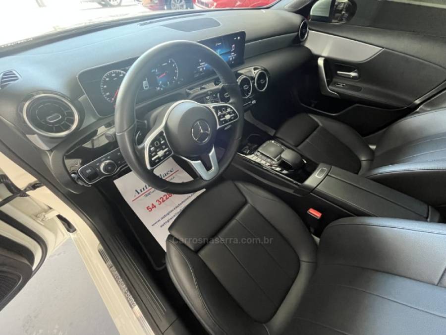 MERCEDES-BENZ - A 200 - 2020/2020 - Branca - R$ 189.900,00