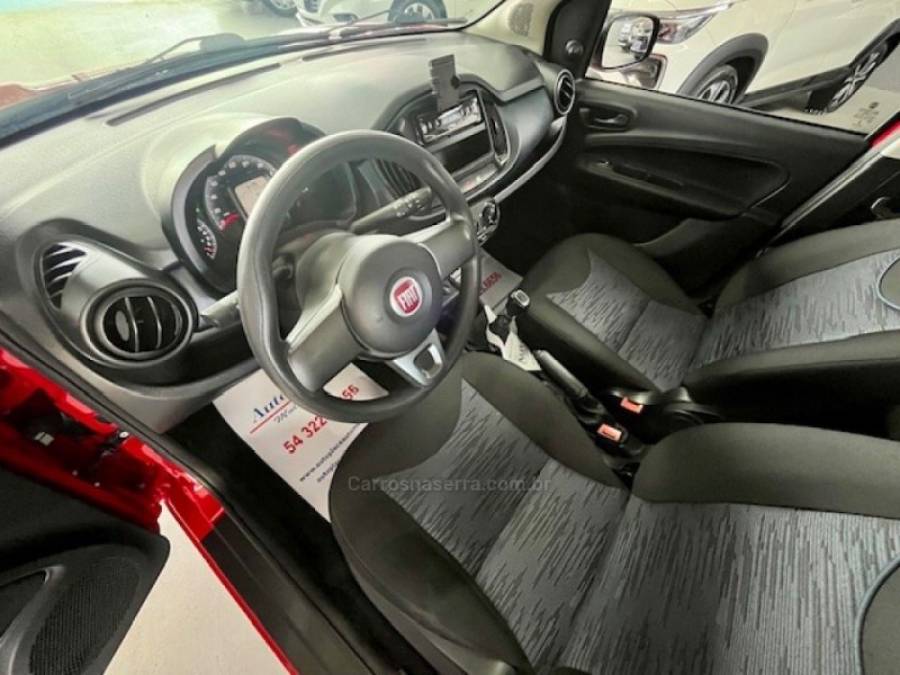 FIAT - UNO - 2019/2019 - Vermelha - R$ 47.900,00