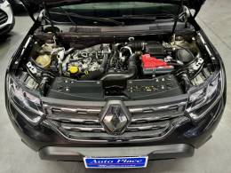 RENAULT - DUSTER - 2022/2023 - Preta - R$ 109.900,00